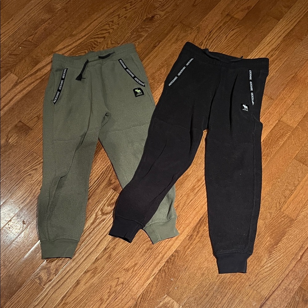 Abercrombie & Fitch kid’s sweatpants 9/10